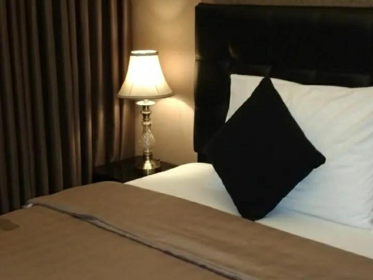 Apartement Grand Asia Afrika Bandung House Of Tofi Ngoại thất bức ảnh